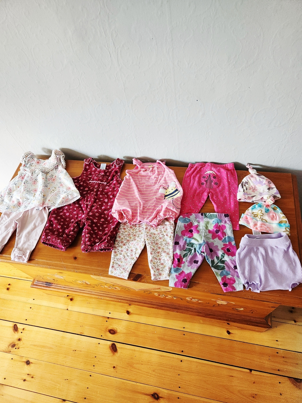 Baby Girl 0-3 Month Flower Clothing Lot